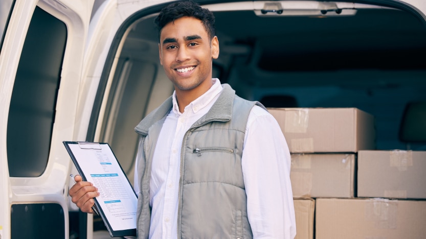 Read more about the article Which is Better, FedEx or UPS? A Comparison