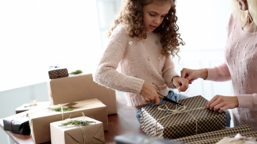 Read more about the article Can You Mail Wrapped Gifts? Your Guide to Sending Wrapped Presents